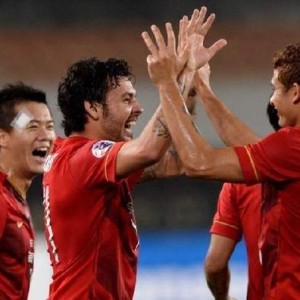 里尔锋线双星联袂建功,法甲劲旅客场全取三分告捷