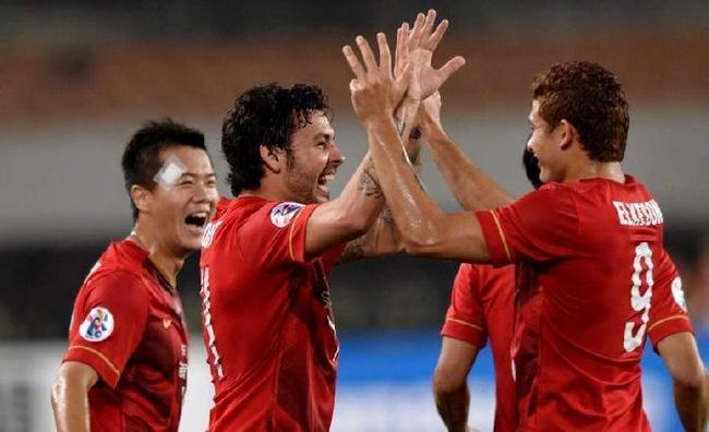 里尔锋线双星联袂建功,法甲劲旅客场全取三分告捷  里尔锋线双星联袂建功,法甲劲旅客场全取三分告捷