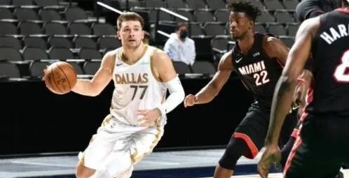 阿德巴约统治禁区热火轻取黄蜂斩获三连胜  阿德巴约统治禁区热火轻取黄蜂斩获三连胜